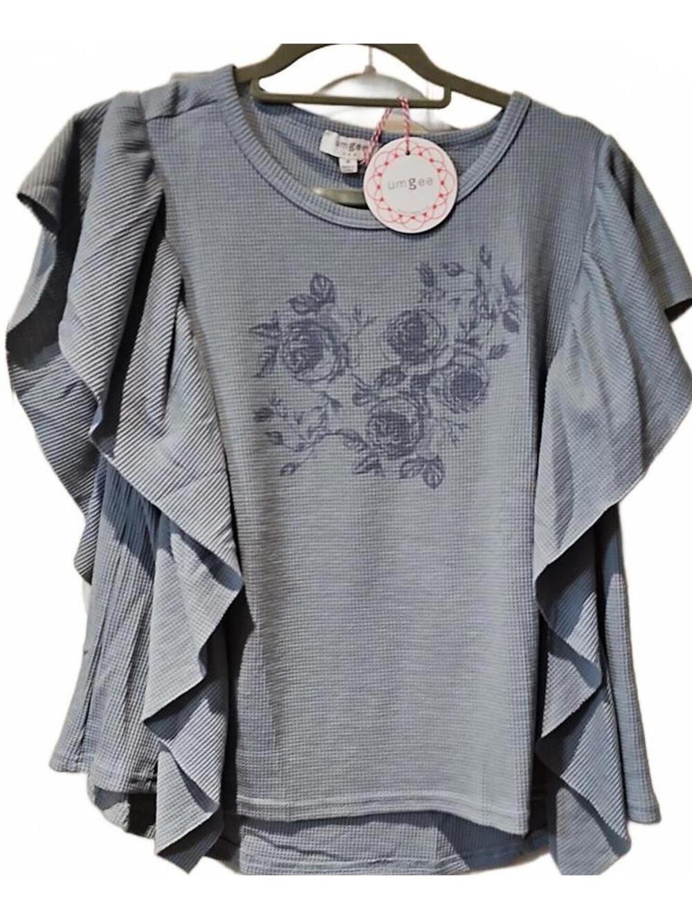 UMGEE waffle knit top with ruffle detail and floral graphic. Size M NWT